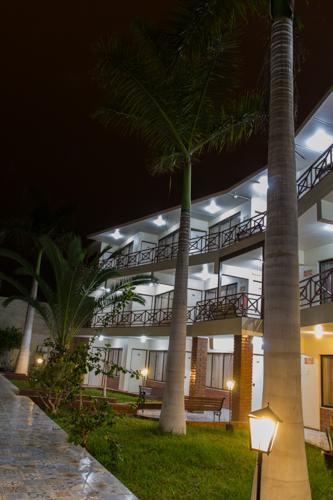 Avenida En Hotel 2*